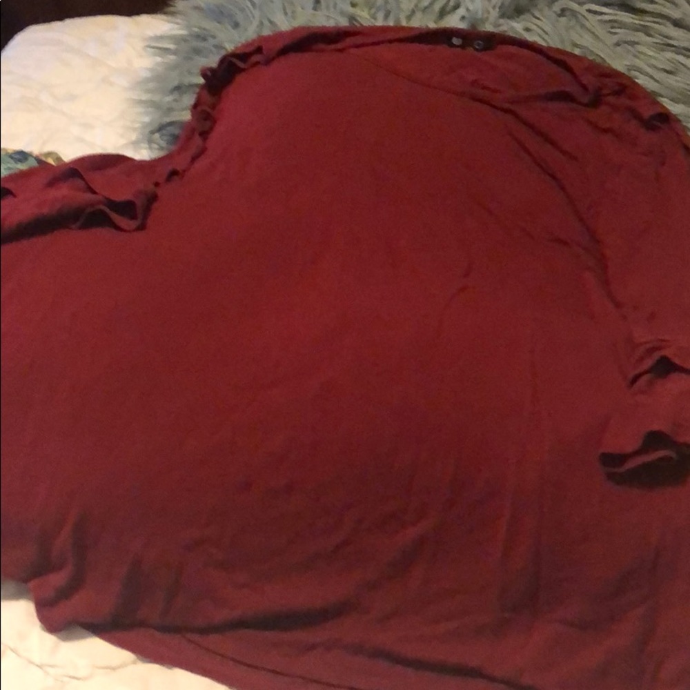 Bison maroon top with side cutouts